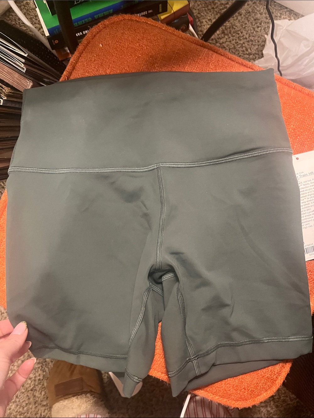 Wunder train (6 inch seam) size 8 NWT